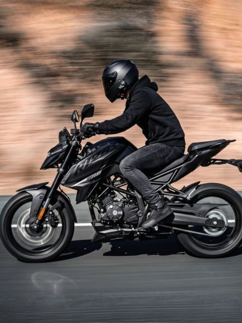 Voge R125S