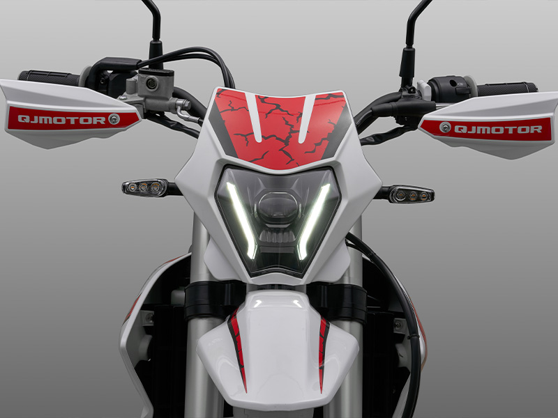 QJMOTOR  COV 125X