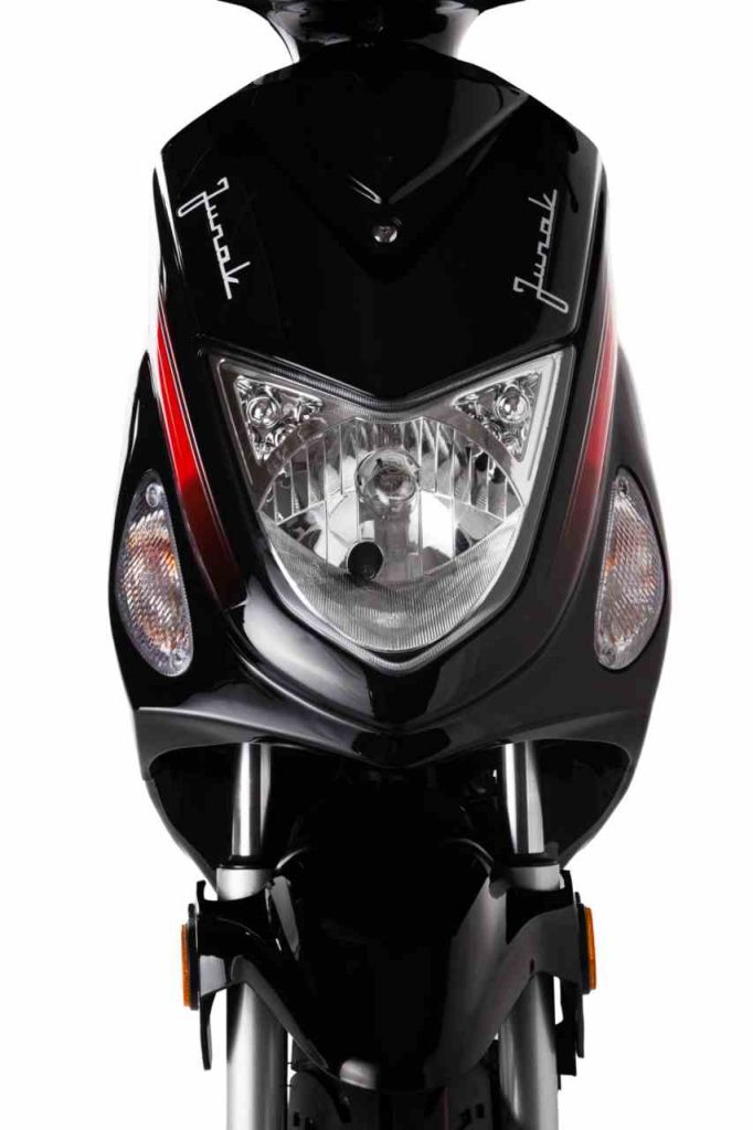Junak 104